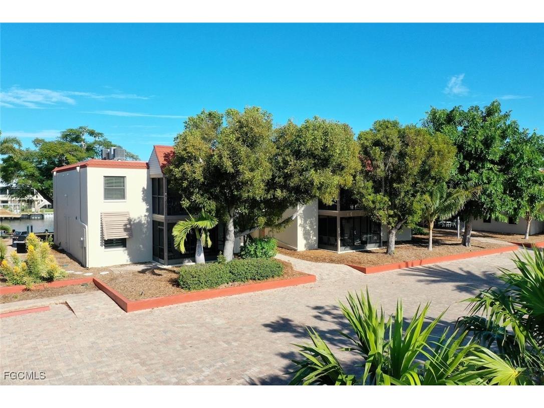 845 E Gulf Drive #1422 Sanibel FL 33957 2025024847 image2