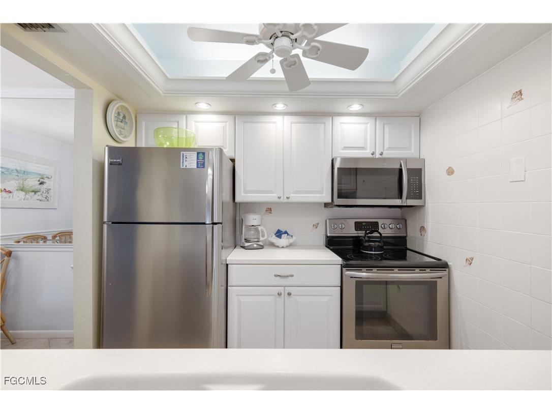 845 E Gulf Drive #422 Sanibel FL 33957 2025021661 image12