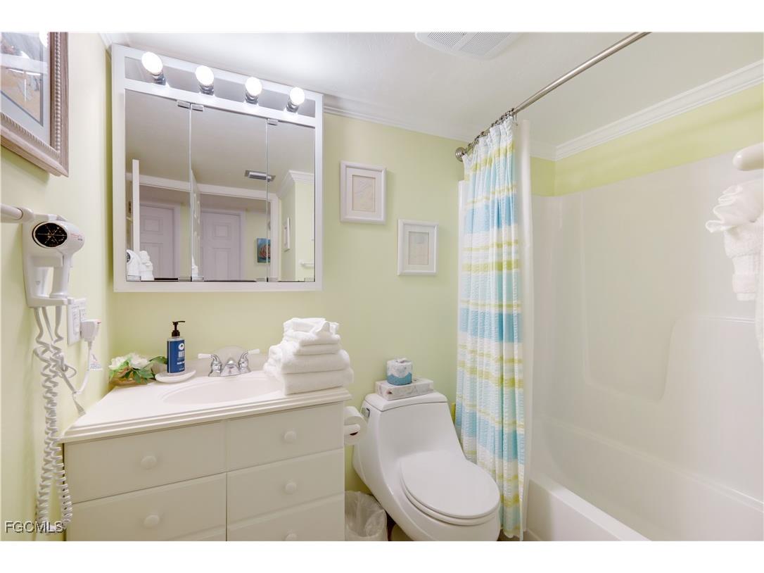 845 E Gulf Drive #422 Sanibel FL 33957 2025021661 image20