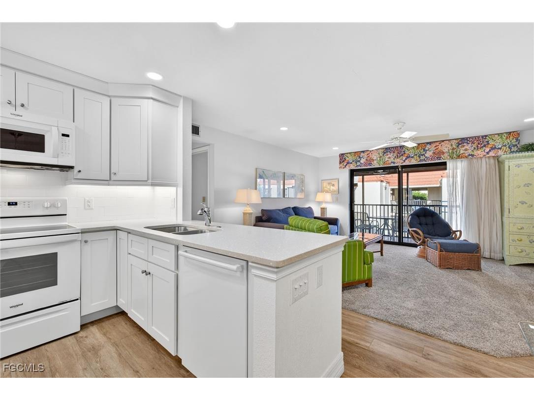 845 E Gulf Drive #542 Sanibel FL 33957 2025025478 image12