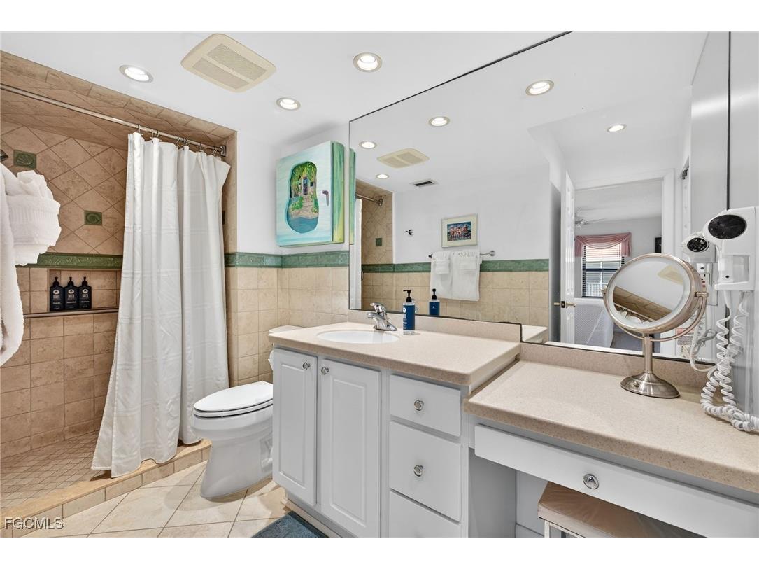 845 E Gulf Drive #542 Sanibel FL 33957 2025025478 image23