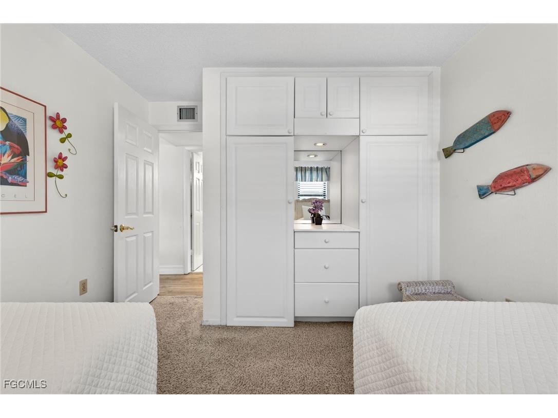 845 E Gulf Drive #542 Sanibel FL 33957 2025025478 image26