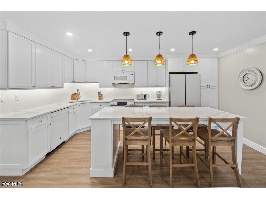 845 E Gulf Drive #611 Sanibel FL 33957 2026011423 image9