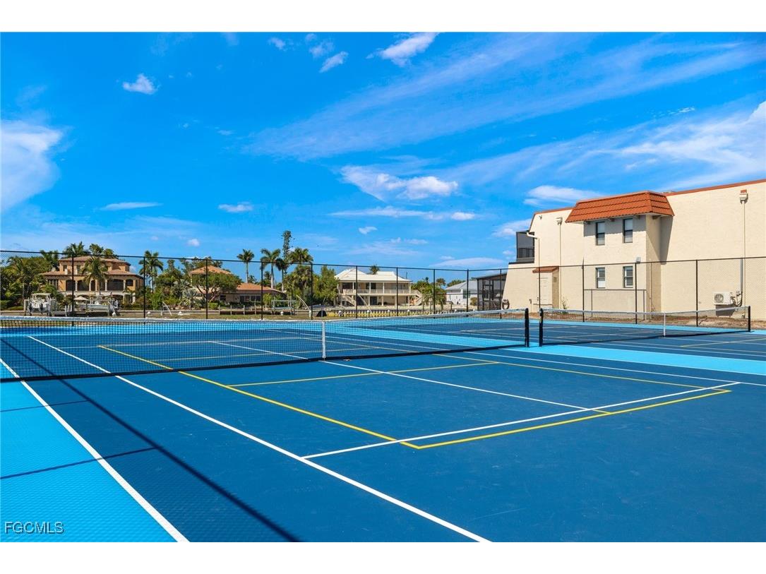 845 E Gulf Drive #811 Sanibel FL 33957 2025008651 image28