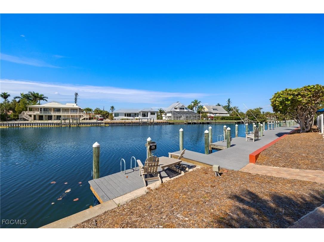 845 E Gulf Drive #811 Sanibel FL 33957 2025008651 image29