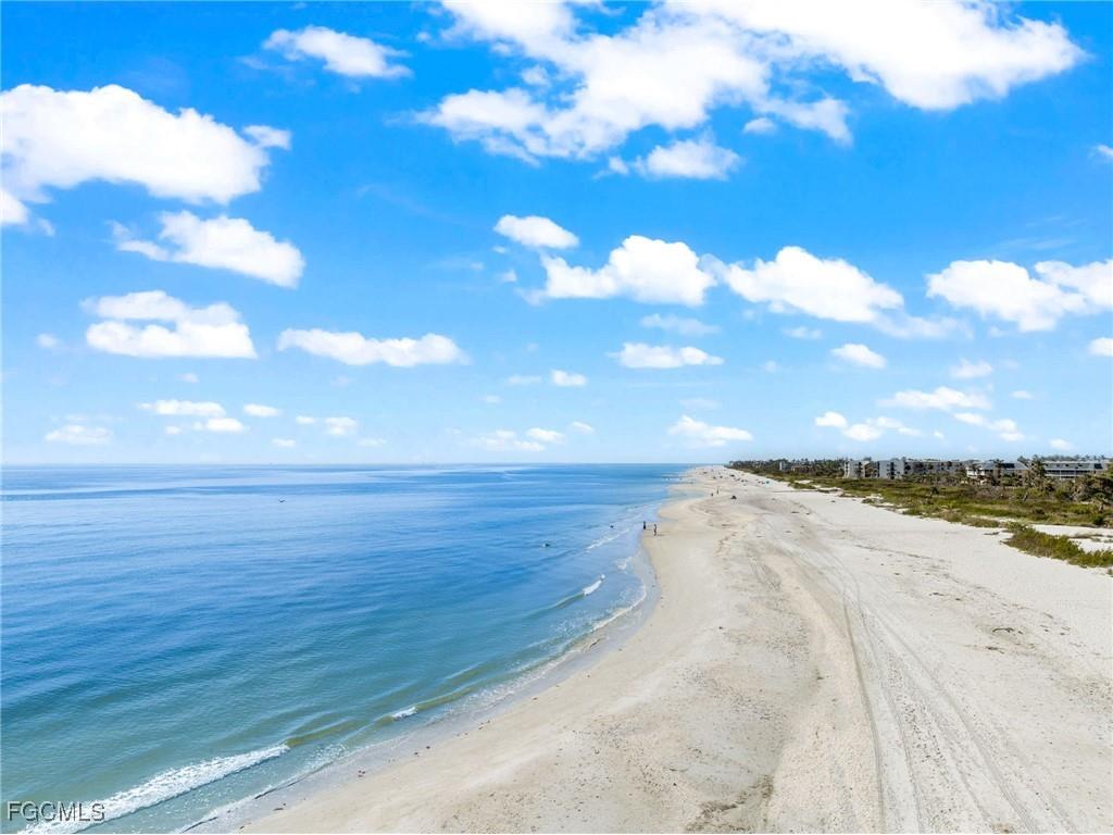 845 E Gulf Drive #811 Sanibel FL 33957 2025008651 image32