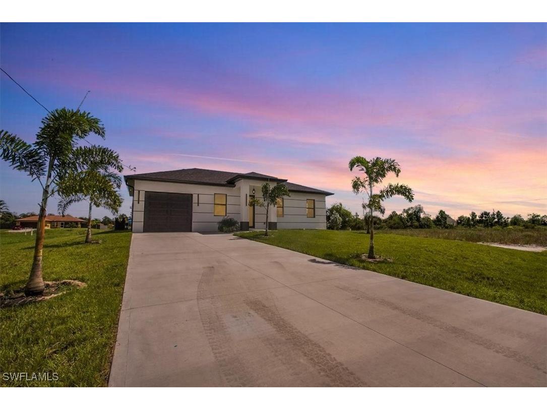 845 Foxtail Street Lehigh Acres FL 33974 225073655 image1