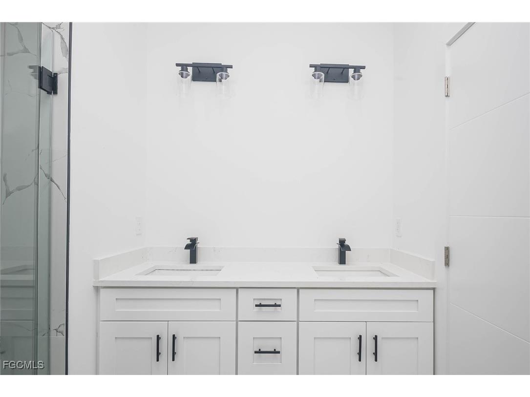 845 Gaylord Avenue S Lehigh Acres FL 33974 2025004826 image15