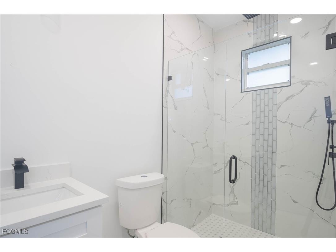 845 Gaylord Avenue S Lehigh Acres FL 33974 2025004826 image19