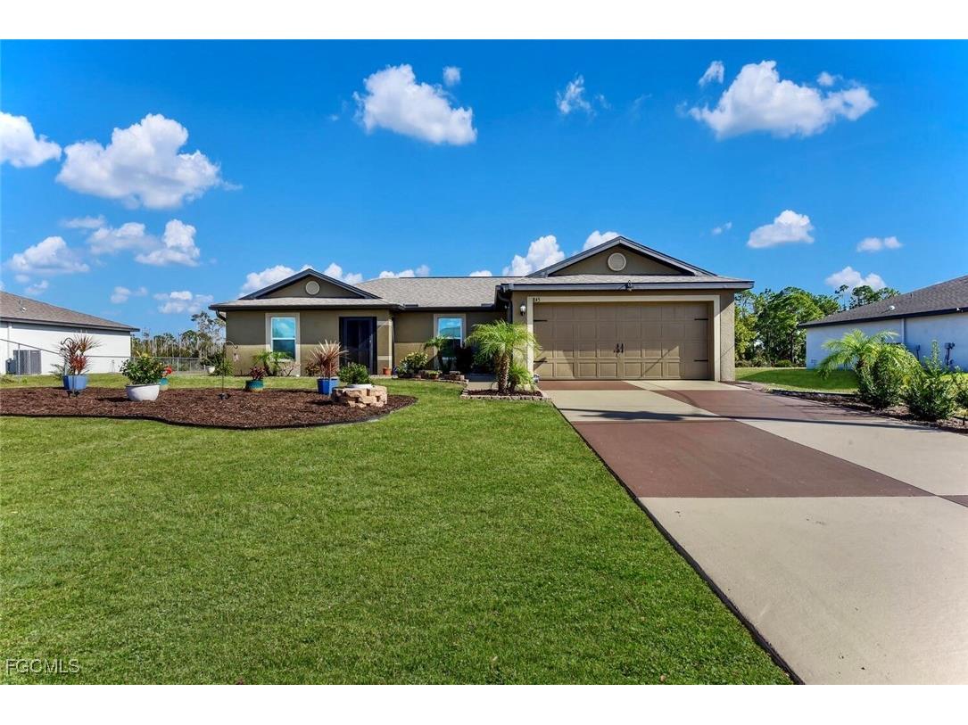 845 Lochman Drive Fort Myers FL 33913 2026000895 image1