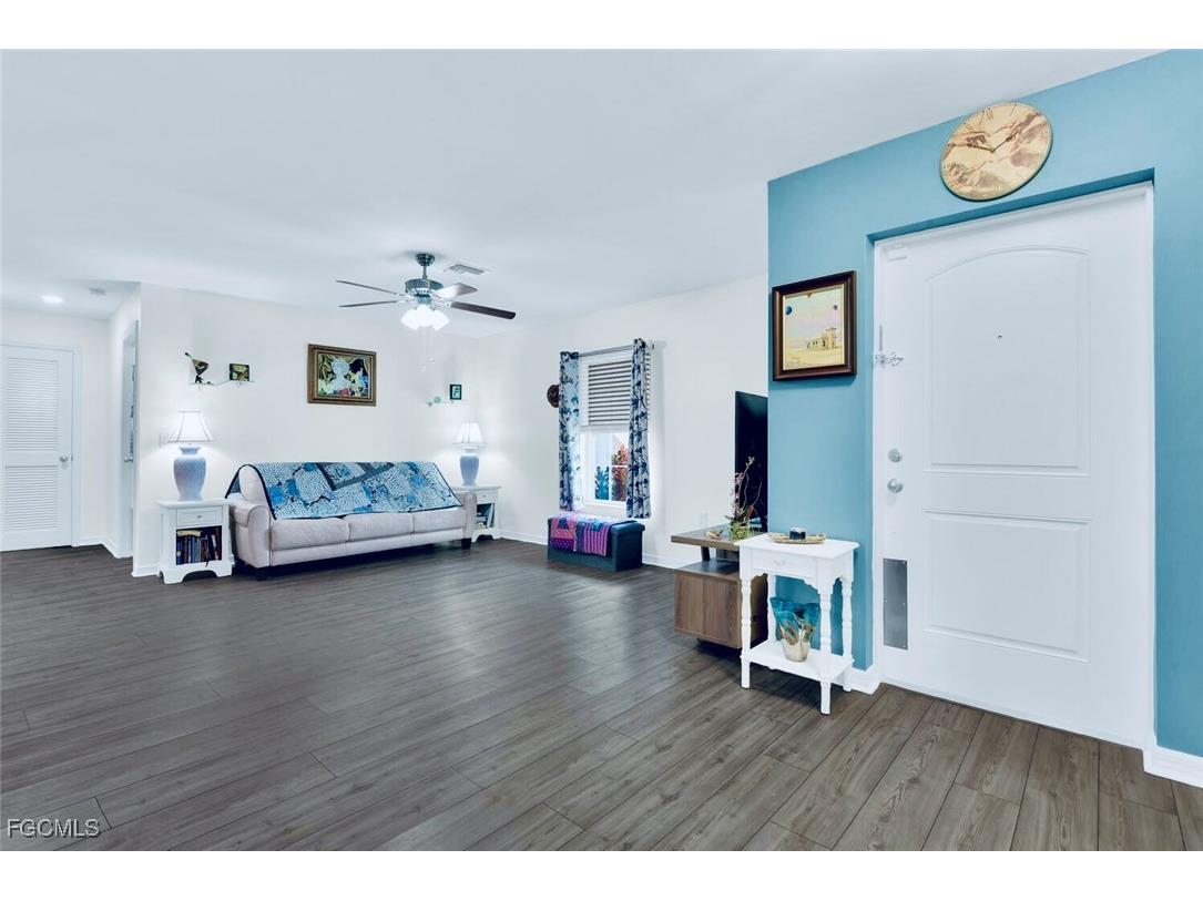 845 Lochman Drive Fort Myers FL 33913 2026000895 image8