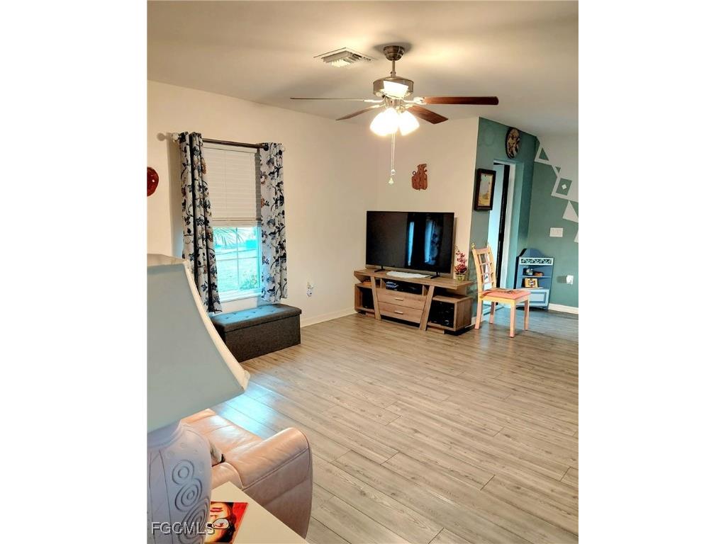 845 Lochman Drive Fort Myers FL 33913 225060105 image18