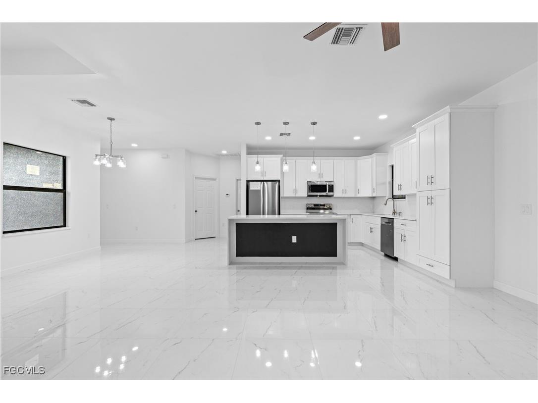 845 Milano Avenue S Lehigh Acres FL 33974 2025017991 image10