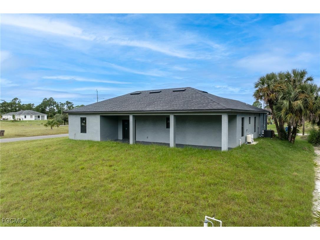 845 Milano Avenue S Lehigh Acres FL 33974 2025017991 image28
