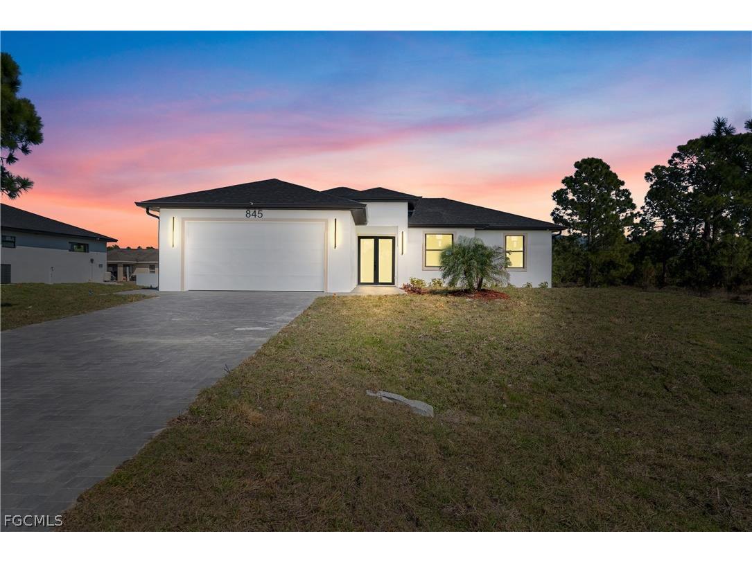 845 Nimitz Boulevard Lehigh Acres FL 33974 2026008318 image1