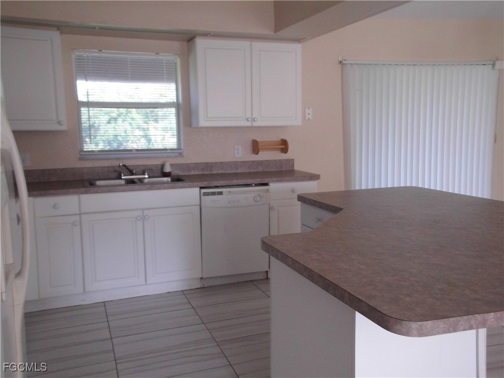 845 Wolverine Street E Lehigh Acres FL 33974 2025017493 image5