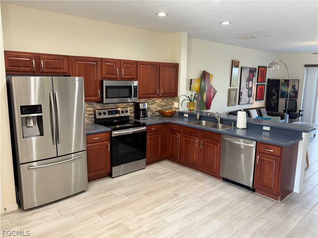 8451 Village Edge Circle #3 Fort Myers FL 33919 2026009335 image5