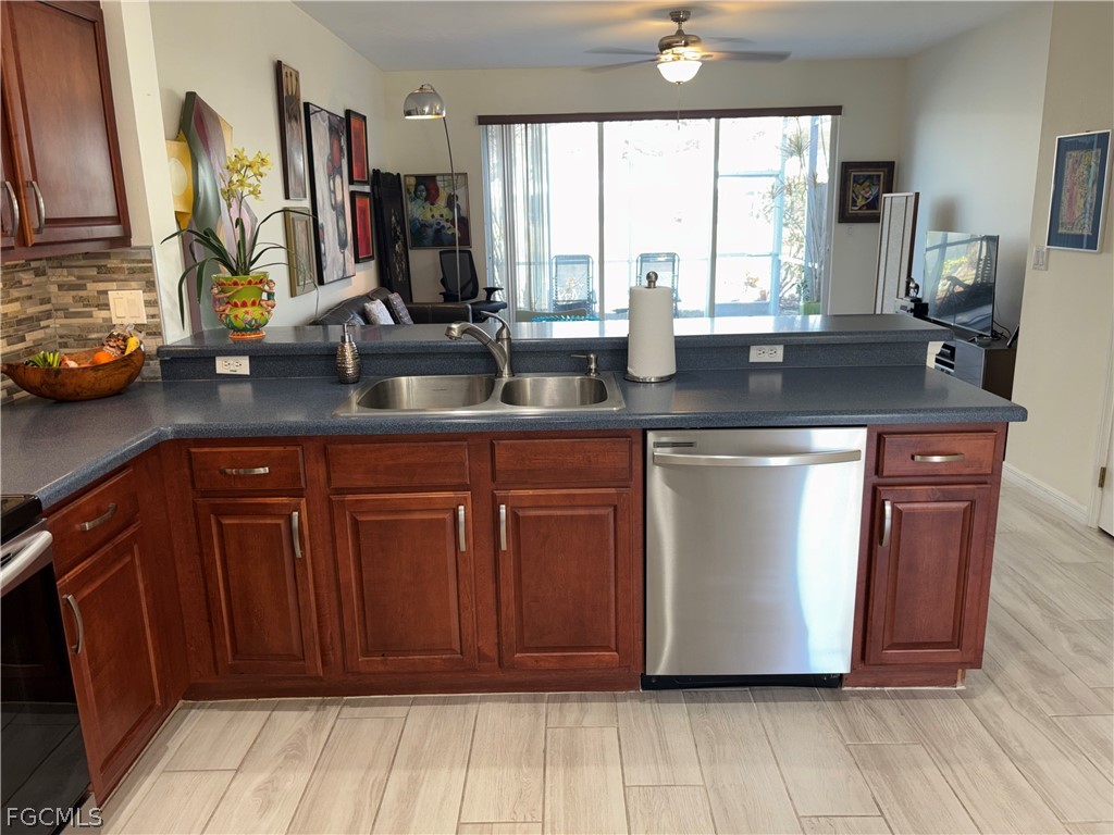 8451 Village Edge Circle #3 Fort Myers FL 33919 2026009335 image6