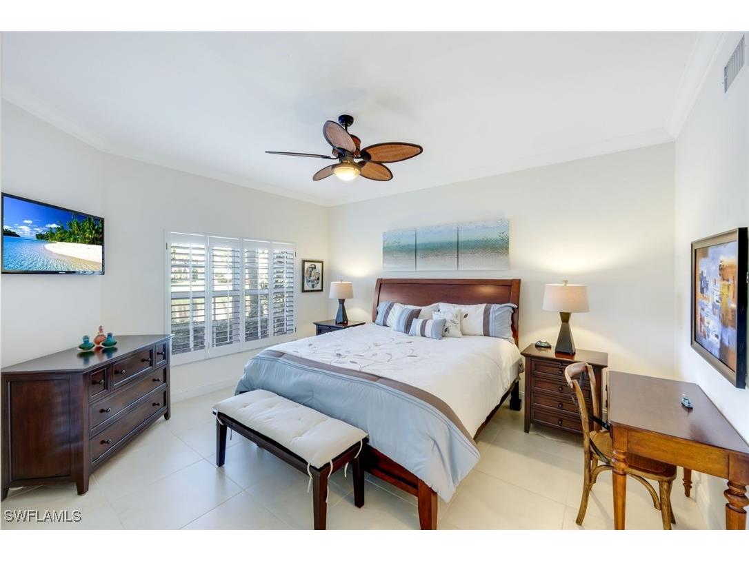 8453 Abbington Circle #811 Naples FL 34108 225077556 image20