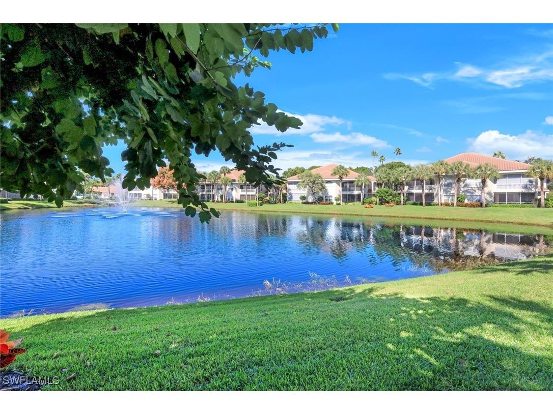 8453 Abbington Circle #811 Naples FL 34108 225077556 image30