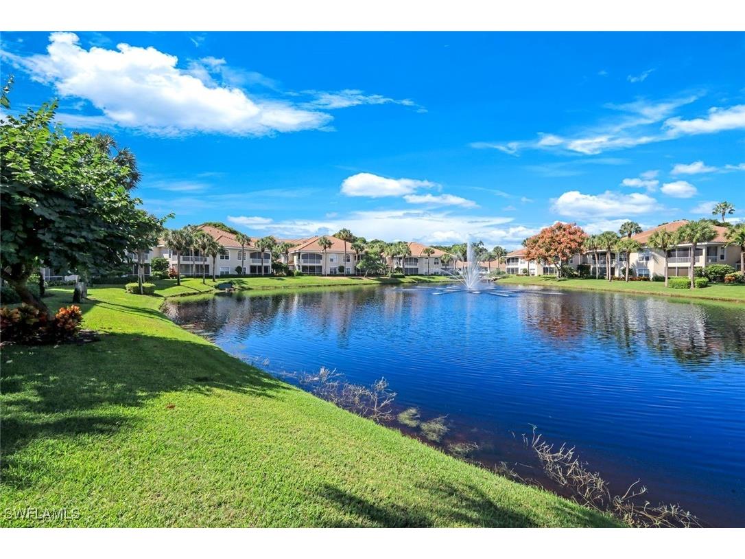 8453 Abbington Circle #811 Naples FL 34108 225077556 image5