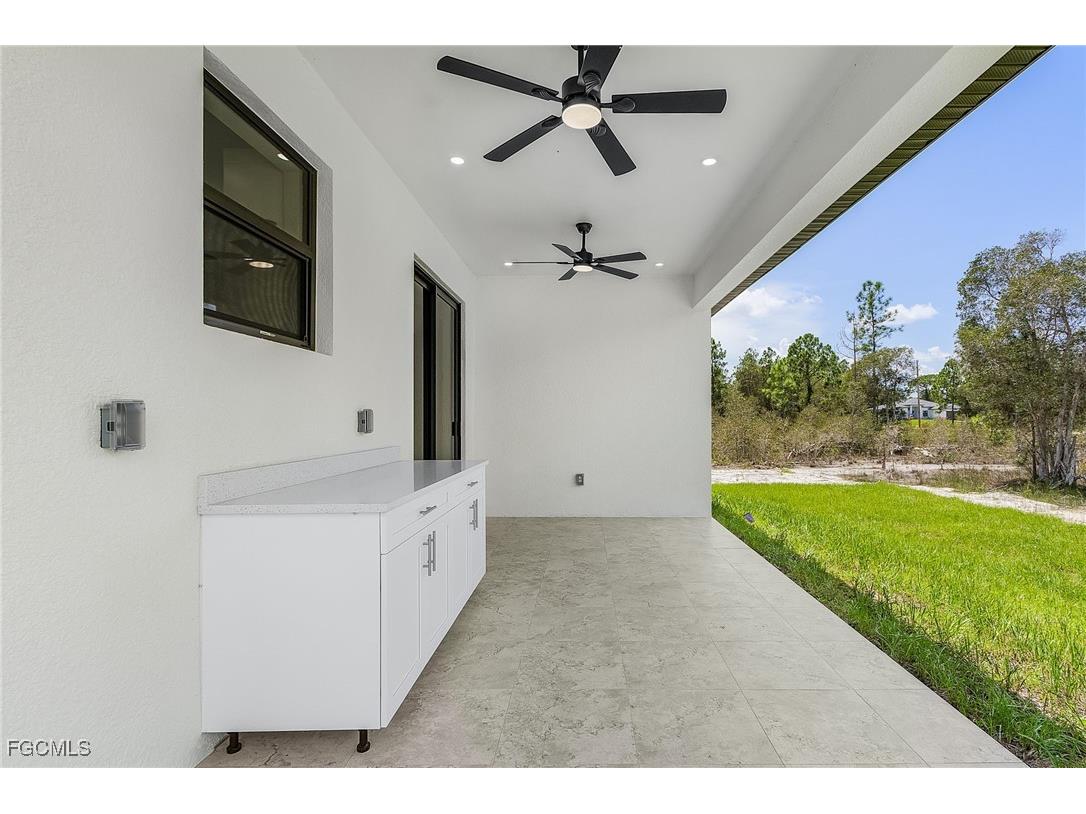 846 Dudley Avenue S Lehigh Acres FL 33974 2025008357 image28