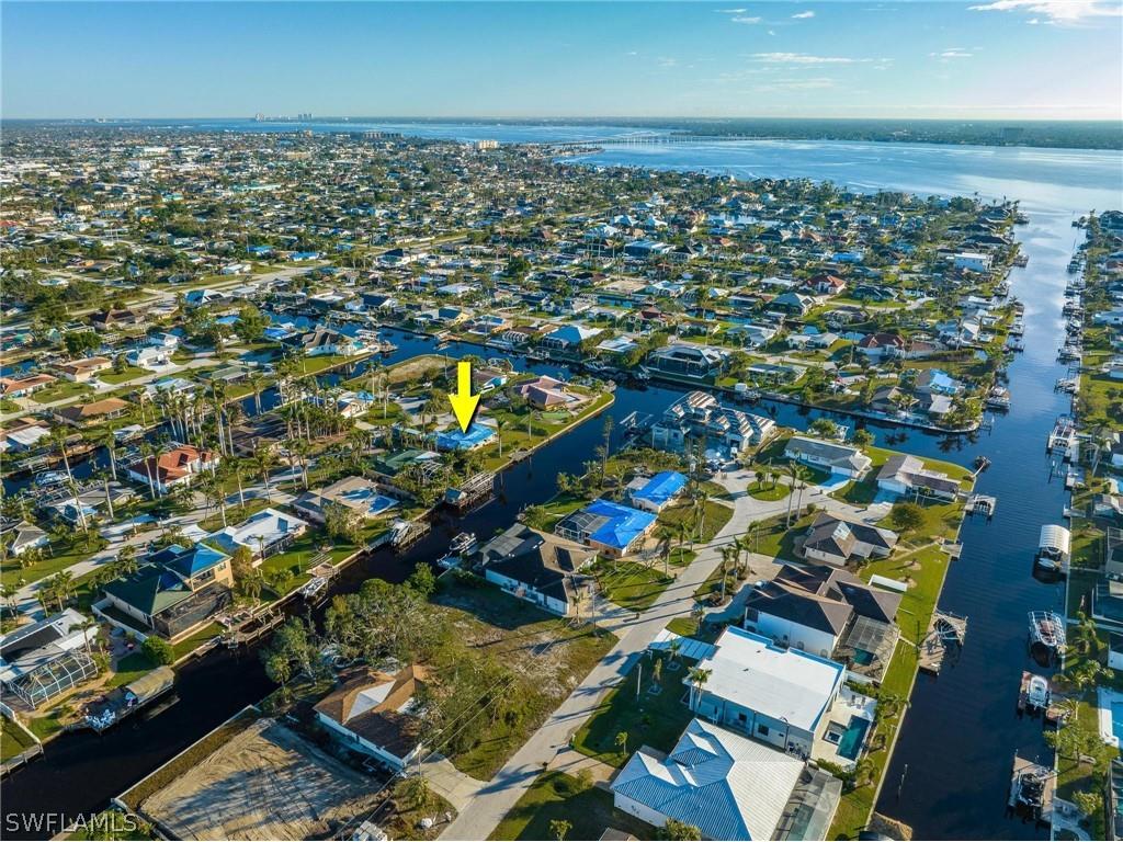 846 Montclaire Court Cape Coral FL 33904 223001204 image1