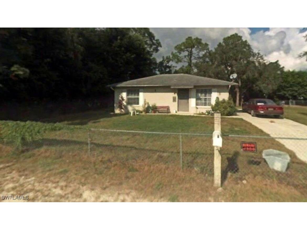 8461 Judeth Lane Estero FL 33928 224074963 image1