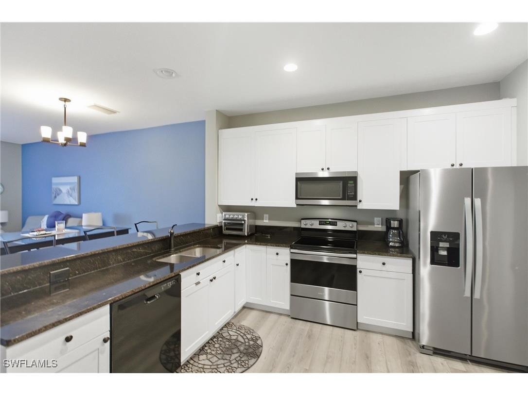 8461 Village Edge Circle #2 Fort Myers FL 33919 225076618 image15