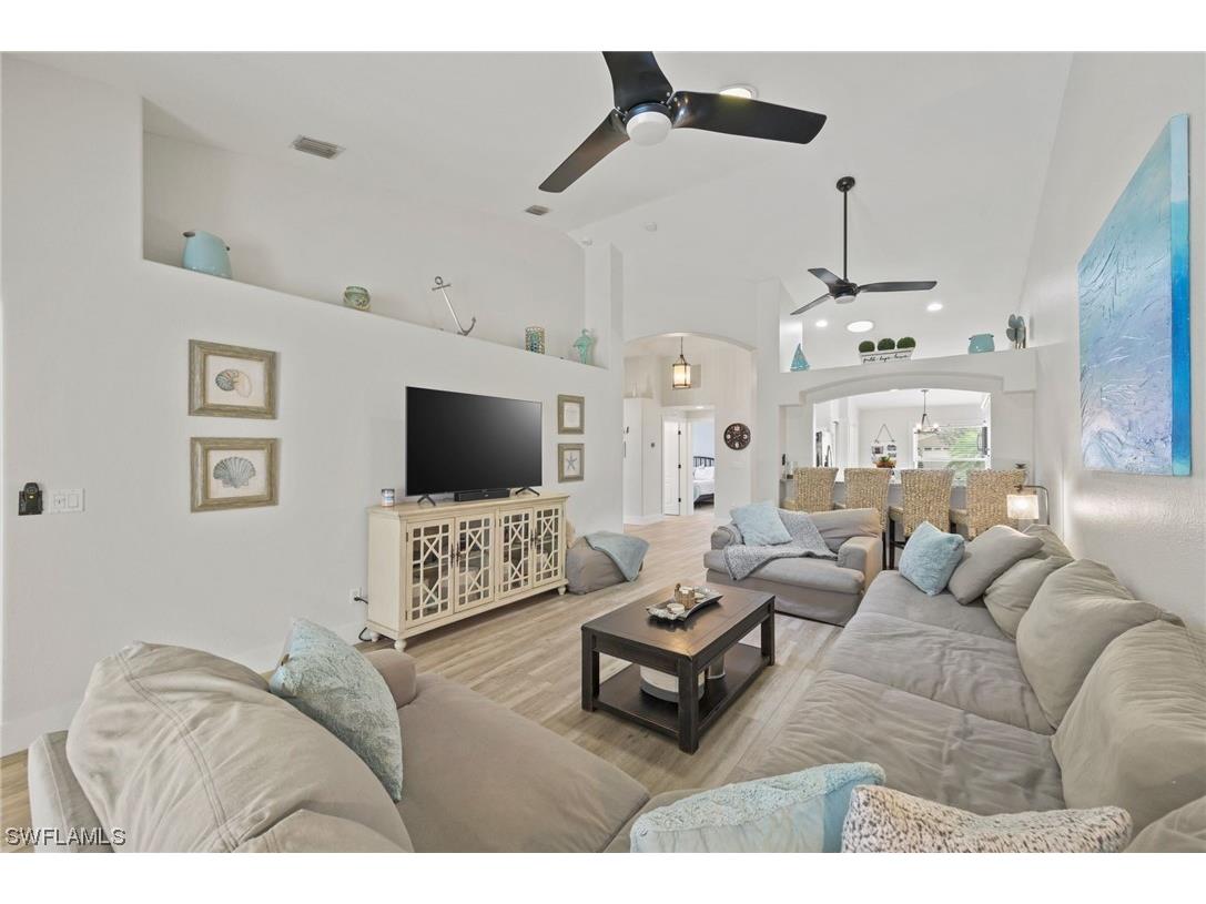 8463 Ibis Cove Circle #A-182 Naples FL 34119 223068127 image1