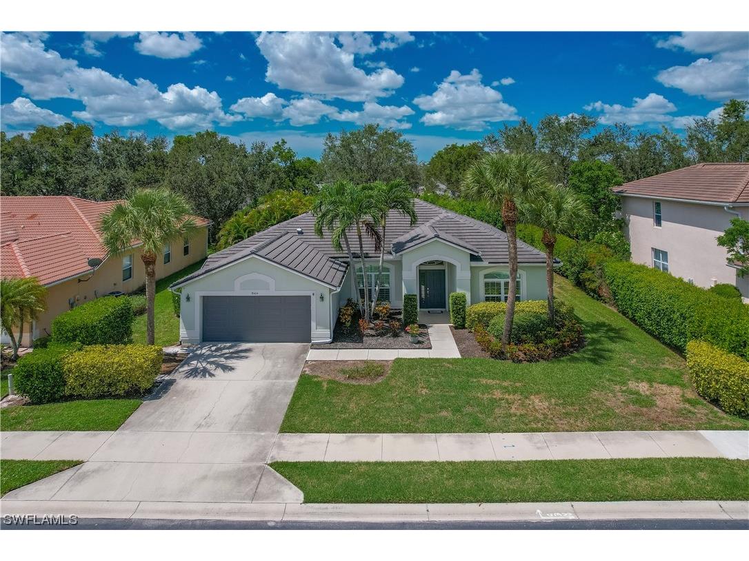 8464 Laurel Lakes Boulevard Naples FL 34119 223063598 image1