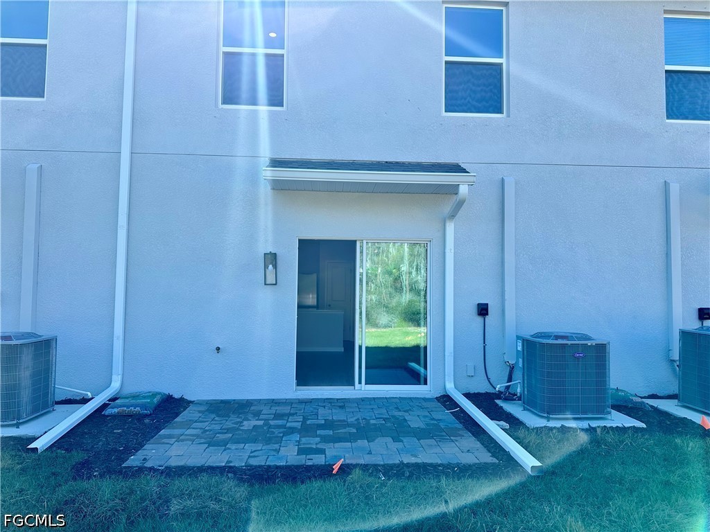 8465 Everly Preserve Drive Lehigh Acres FL 33971 2026014400 image25