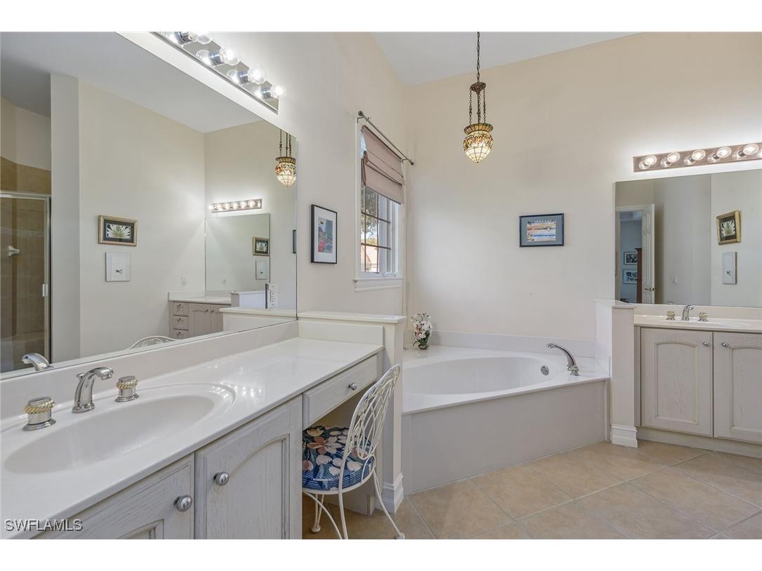 8465 Mallards Way Naples FL 34114 225075113 image13