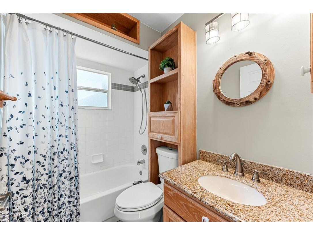 8468 Grove Road Fort Myers FL 33967 2025022053 image18