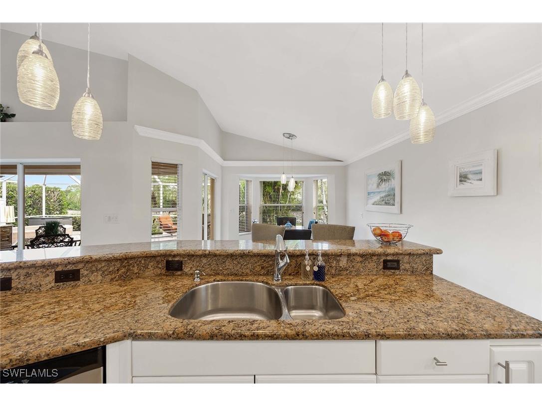 8468 Indian Wells Way Naples FL 34113 225075049 image15