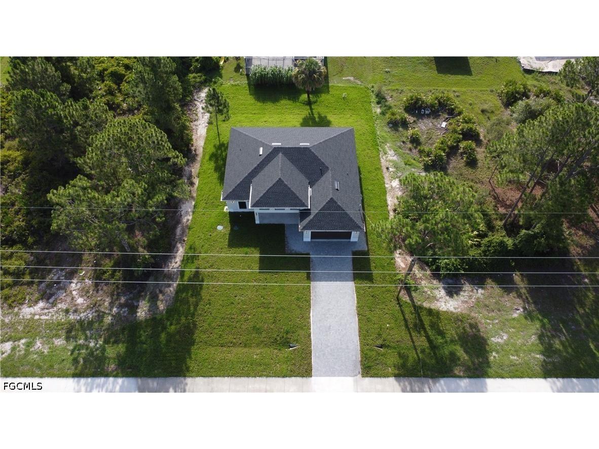 847 Bell Boulevard S Lehigh Acres FL 33974 2026029410 image3