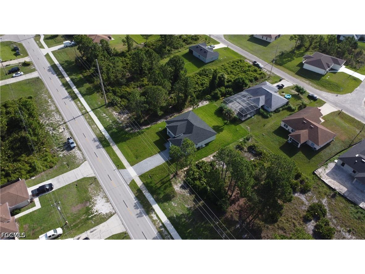 847 Bell Boulevard S Lehigh Acres FL 33974 2026029410 image5