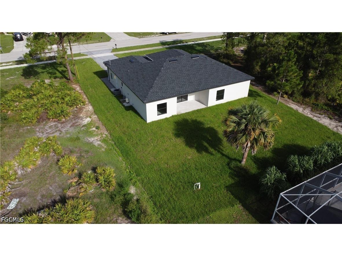 847 Bell Boulevard S Lehigh Acres FL 33974 2026029410 image6