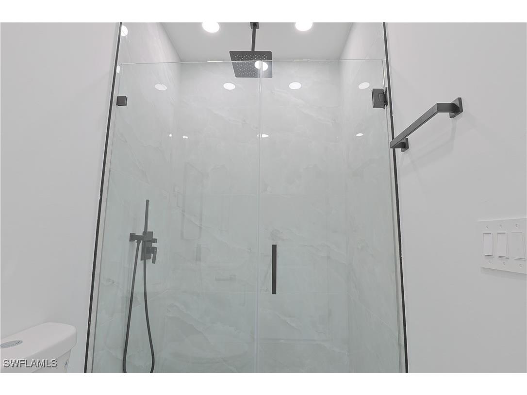 847 Duplex Street E Lehigh Acres FL 33974 225084090 image15