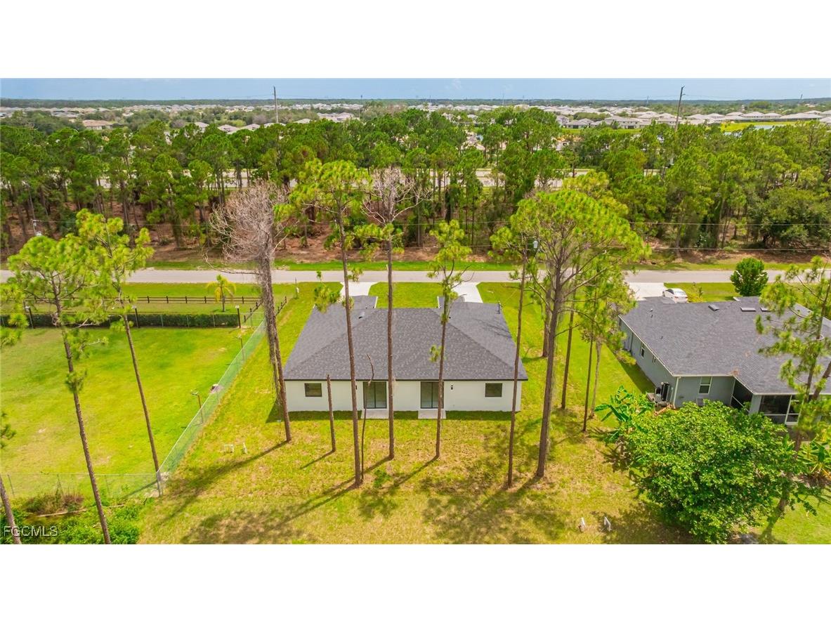 847 Meadow Road Lehigh Acres FL 33973 2025006140 image30
