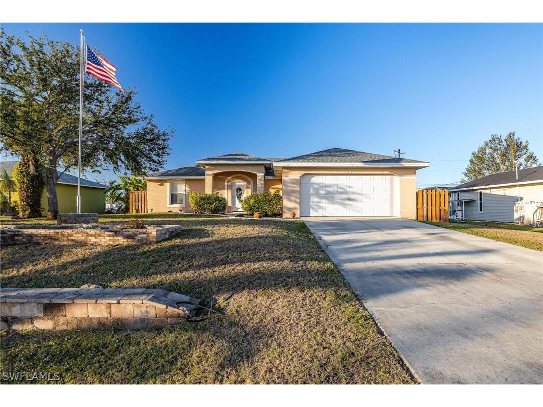 847 SW 31st Terrace Cape Coral FL 33914 223003924 image1