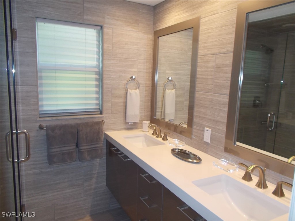 847 Tanbark Drive #101 Naples FL 34108 225069810 image7