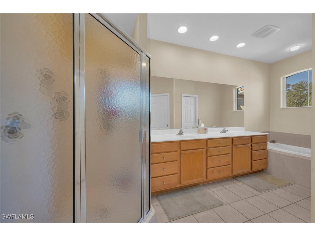 8470 Danbury Boulevard #201 Naples FL 34120 226003289 image11