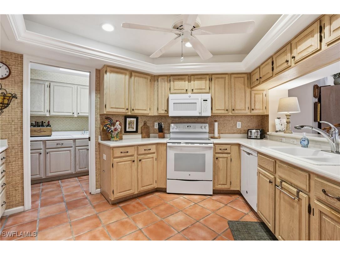 8471 Abbington Circle #1112 Naples FL 34108 225079528 image15