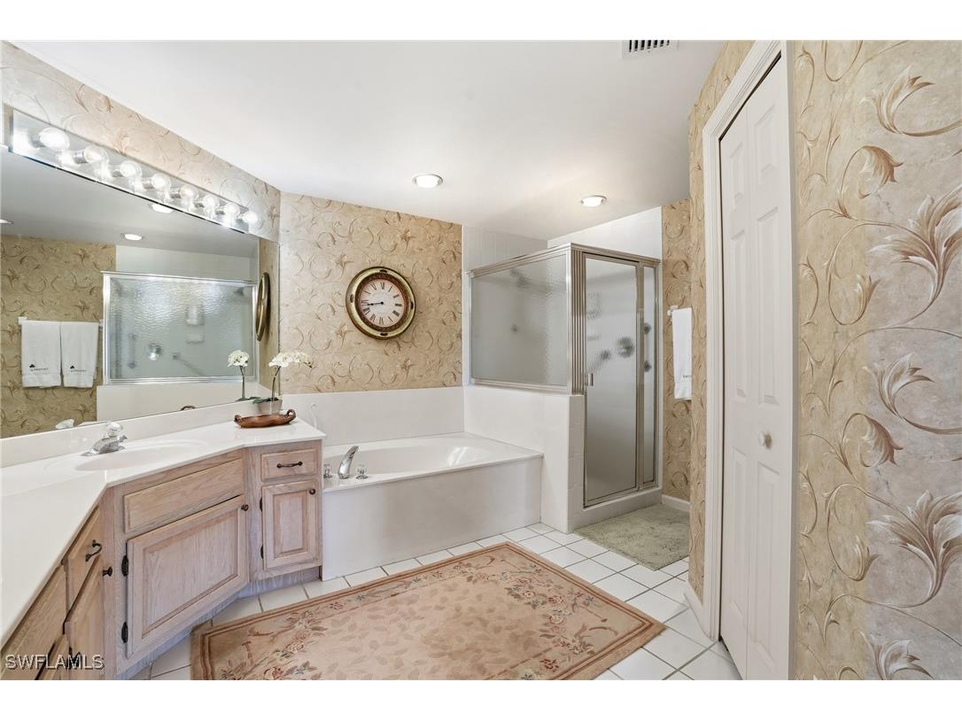 8471 Abbington Circle #1112 Naples FL 34108 225079528 image23