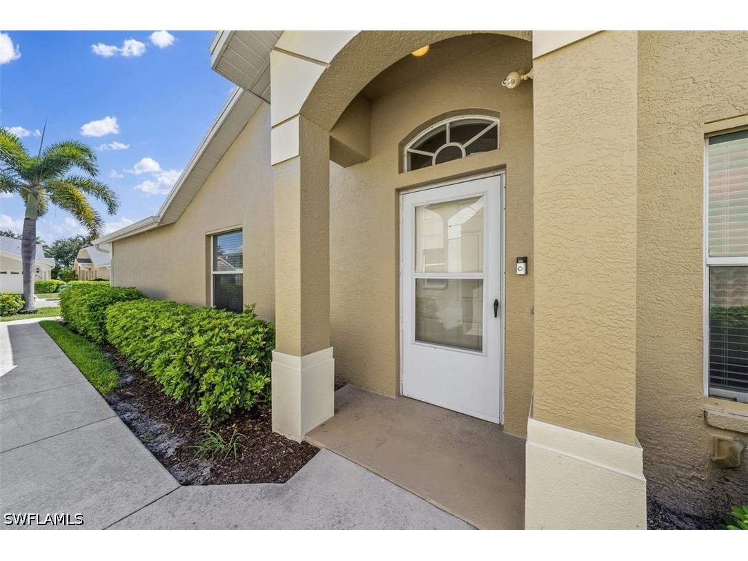 8471 Ibis Cove Circle #M677 Naples FL 34119 226024510 image2