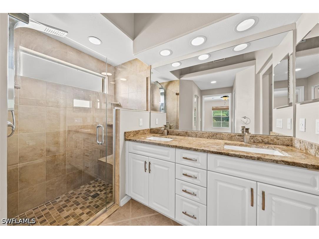 8471 Ibis Cove Circle #M677 Naples FL 34119 226024510 image20