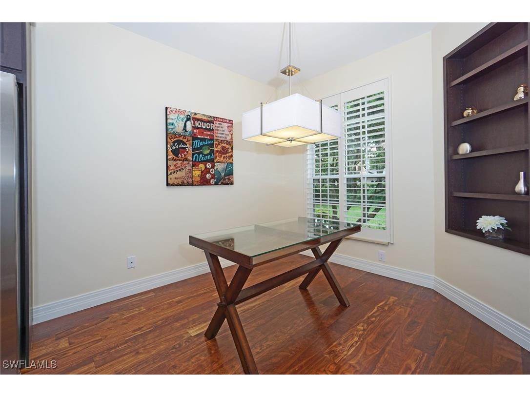 8472 Abbington Circle #2011 Naples FL 34108 225072500 image14