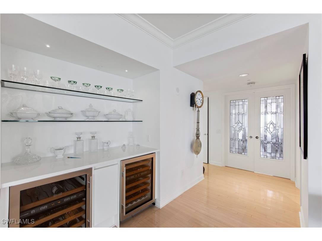 8473 Bay Colony Drive #1401 Naples FL 34108 225058775 image21