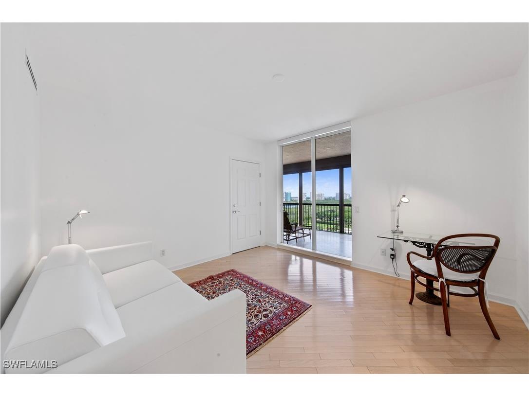 8473 Bay Colony Drive #1401 Naples FL 34108 225076202 image14